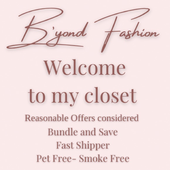 Welcome to my closet - Picture 1 of 1